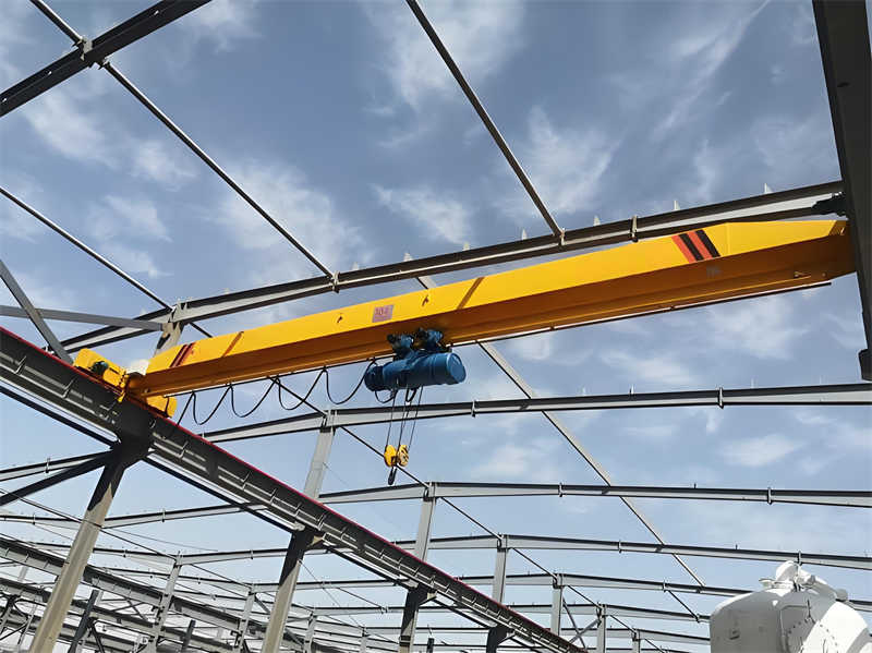 How Single Girder Overhead Cranes Help Small Factories Cut Costs Without Compromising Quality