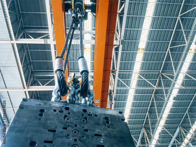 เครนเหนือศีรษะแบบคานคู่ Dongqi: โซลูชันงานหนักที่ทนทาน ขับเคลื่อนวิวัฒนาการของโลหะวิทยา แม่พิมพ์ และการผลิตแบบหนัก