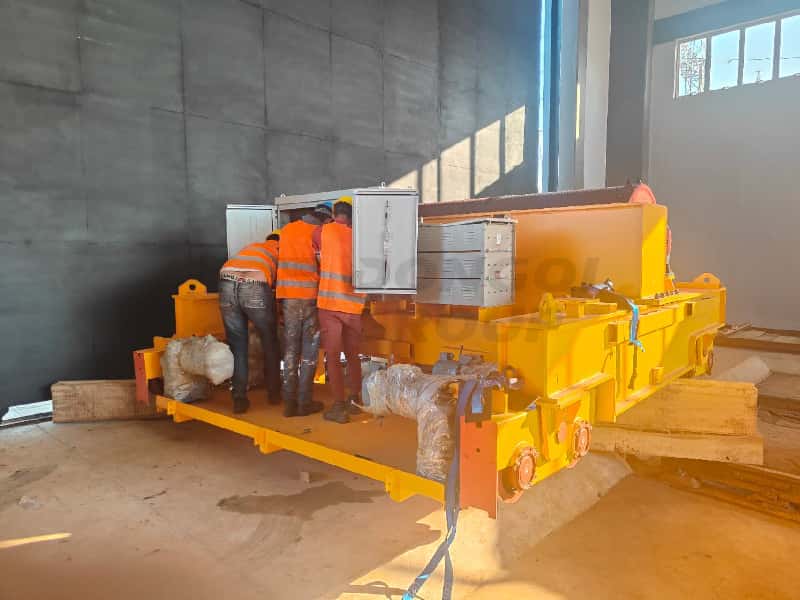 The winch trolley is being assembled