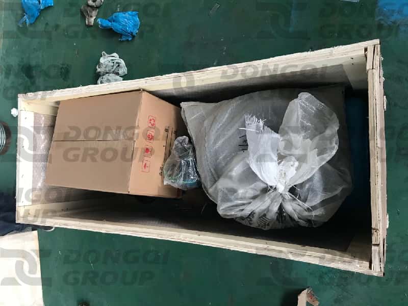 CD type electric wire rope hoist sealed in box