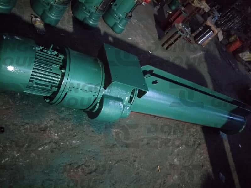 Electric wire rope hoist main body